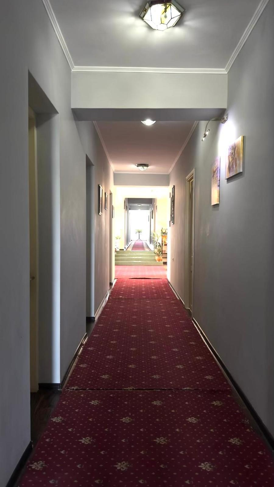 Europa Hotel-Kutaisi Eksteriør billede