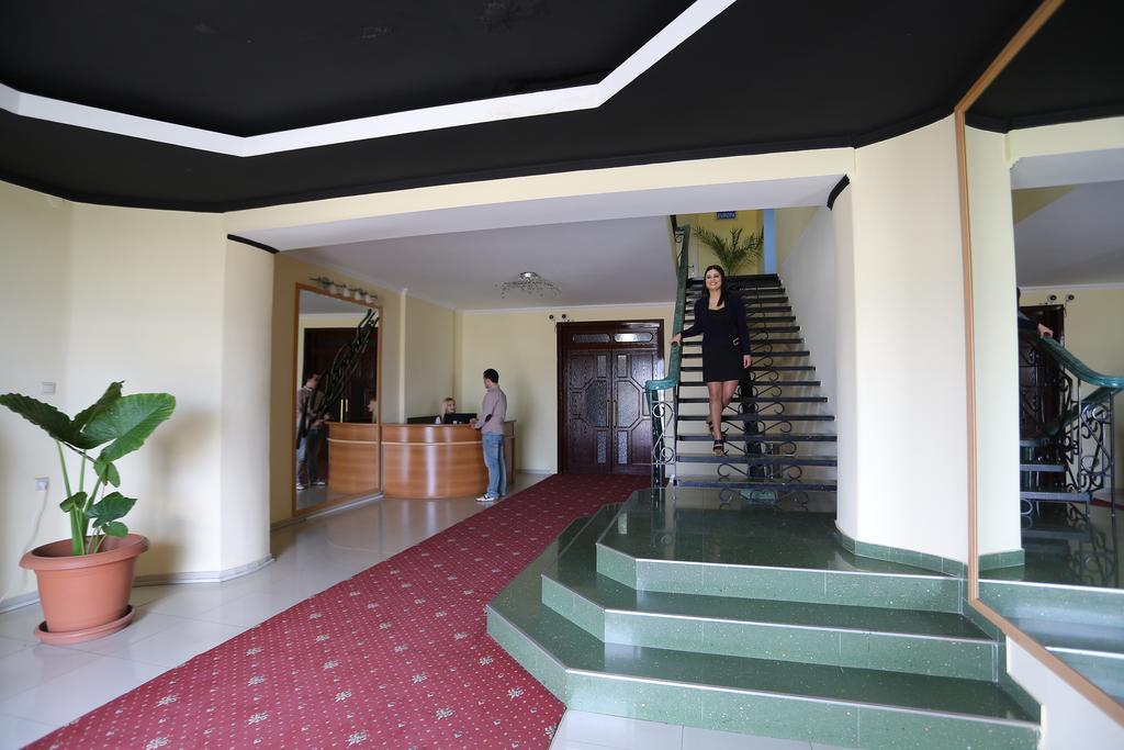 Europa Hotel-Kutaisi Eksteriør billede